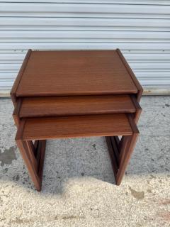 G Plan Pair of GPlan Walnut Nesting Tables - 4313878
