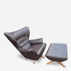 G Plan Vintage Brown Tufted Leather G Plan Swivel Lounge Chair and Ottoman - 4521947