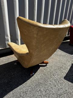 G Plan Vintage Creme Tufted Leather G Plan Swivel Lounge Chair and Ottoman - 4519250