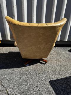 G Plan Vintage Creme Tufted Leather G Plan Swivel Lounge Chair and Ottoman - 4519266