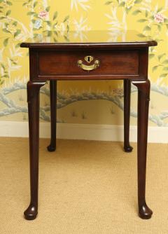 GEORGE II PERIOD CARVED MAHOGANY LIBRARY TABLE - 3937008