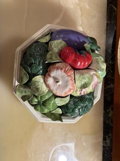 GORGEOUS ITALIAN CERAMIC EXOTIC VEGETABLE BASKET CENTERPIECE - 4324172