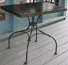 GREEN RECTANGULAR TOP TABLE WITH IRON LEGS - 3130031