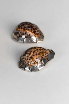 Gabriella Crespi Pair of Gabriella Crespi shells with hand decorated silver metal application - 3662462