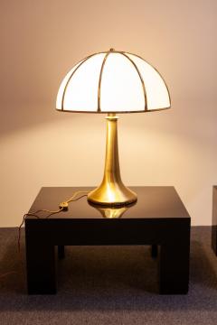 Gabriella Crespi Pair of Large Gabriella Crespi Fungo Table Lamps in Brushed Brass and Acrylic - 3489488