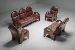 Gae Aulenti Love Seat Arcata by Gae Aulenti Walnut and Burgundy Leather 1968 - 3405802