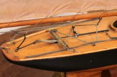 Gaff Cutter English 1920s Four Sail Pond Yacht on Stand with Solid Hull - 3602170