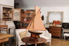 Gaff Cutter English 1920s Four Sail Pond Yacht on Stand with Solid Hull - 3602194
