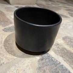 Gainey Ceramics 1960s California Pottery Modern Matte Black Midcentury Architectural Planter Pot - 2726454