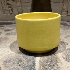 Gainey Ceramics 1960s Mellow Yellow Calif Ceramic Architectual Pottery Planter Footed Pot - 2726469