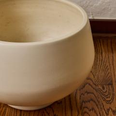 Gainey Ceramics Gainey Matte Glazed Ceramic Planter circa 2000s - 4217539
