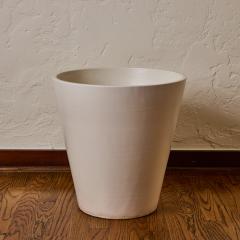 Gainey Ceramics Set of 3 1970s White Conical Gainey Planters in the Manner of LaGardo Tackett - 4206972