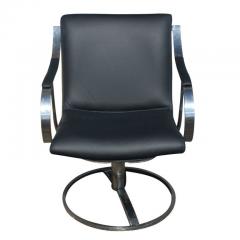 Gardner Leaver Pair of Gardner Leaver for Steelcase Black Swivel Lounge Chairs - 2674575