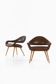 Gastone Rinaldi Pair of Easy Chairs in Oak Brass Leather Upholstery by Gastone Rinaldi 1954 - 4467618