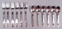 Georg Jensen Georg Jensen Flatware Group with 6 Spoons 6 Forks in Pattern No 5 - 3989382