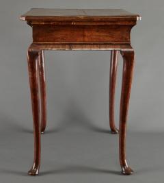 George I 1714 1727 Walnut Side Table - 3718404