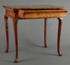 George I 1714 1727 Walnut Side Table - 3718409