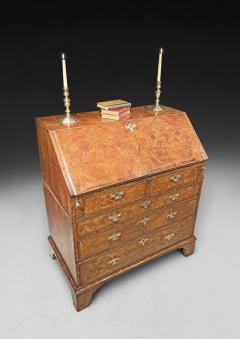 George I Figured Walnut Bureau - 4362740