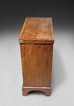 George I Period Walnut Bachelors Chest - 4592872