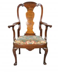 George I Walnut Armchair - 4292639