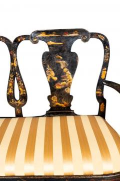 George II Gilt And Polychrome Japanned Settee - 4152472
