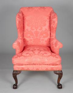 George II Period Walnut Wing Chair - 2019720