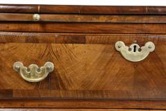 George II Walnut Bachelors Chest - 3786143