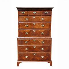 George II Walnut Chest on Chest - 3786052
