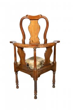 George II Walnut Double Chair Back Corner Chair - 4465243