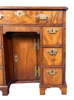 George II Walnut Kneehole Desk - 4757803