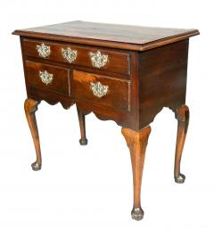George II Walnut Lowboy - 4474335