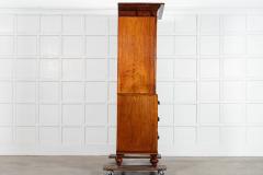 George III English Mahogany Linen Press - 4123858