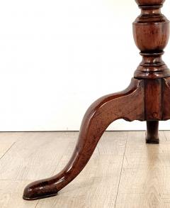 George III English Mahogany Tilt Table circa 1780 - 2979081