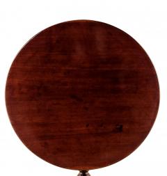 George III English Mahogany Tilt Table circa 1780 - 2979082