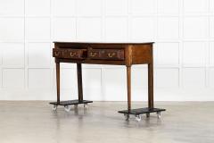 George III English Vernacular Oak Dresser Base - 4329155