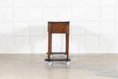 George III English Vernacular Oak Dresser Base - 4329156