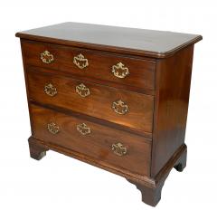George III Mahogany Bachelors Chest - 4260913