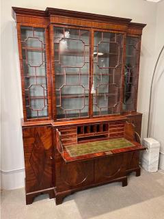 George III Mahogany Breakfront Bureau Bookcase with Glazed Doors - 2555653