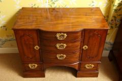 George III Mahogany Commode - 3936938