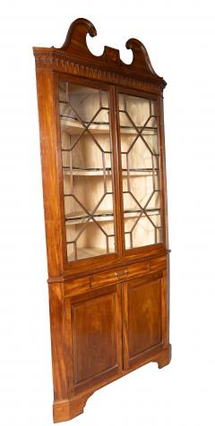 George III Mahogany Corner Cabinet - 4506462