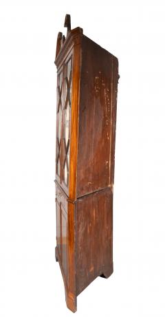 George III Mahogany Corner Cabinet - 4506471