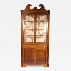 George III Mahogany Corner Cabinet - 4508443
