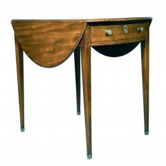George III Mahogany Pembroke Table - 4555032