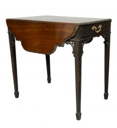 George III Mahogany Pembroke Table In The Manner Of Chippendale - 4149517
