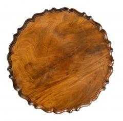 George III Mahogany Piecrust Tilt Top Table - 4359153