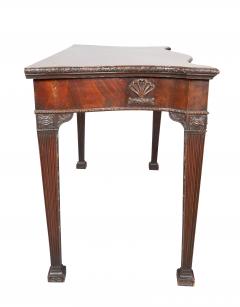 George III Mahogany Serpentine Serving Table - 4243376