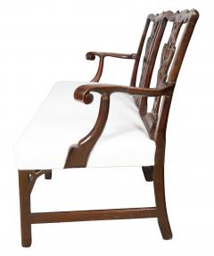George III Mahogany Settee - 4743714