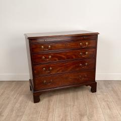 George III Mahogany Small Dresser Chest with Brushing Slide England circa 1880 - 2489822