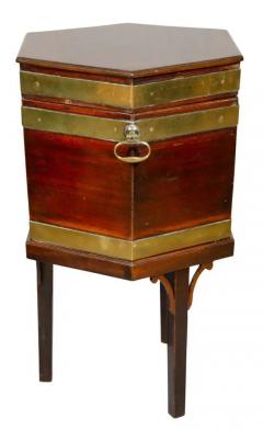 George III Mahogany and Brass Wine Cooler - 4137707