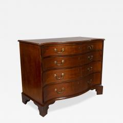 George III Mahogany and Satinwood Chest Of Drawers - 3756601